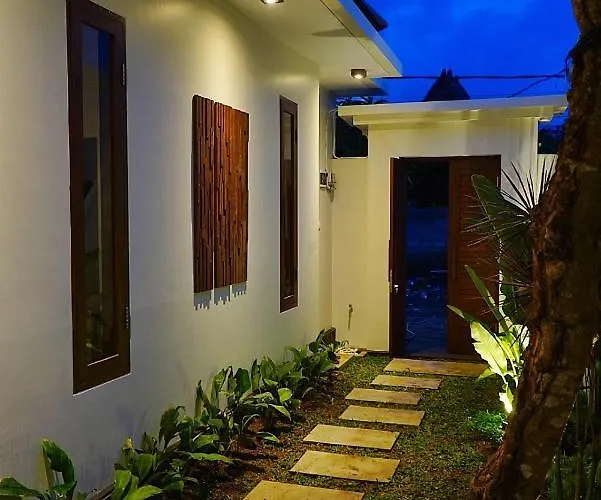 Puri Warung & Guest house Canggu (Bali)
